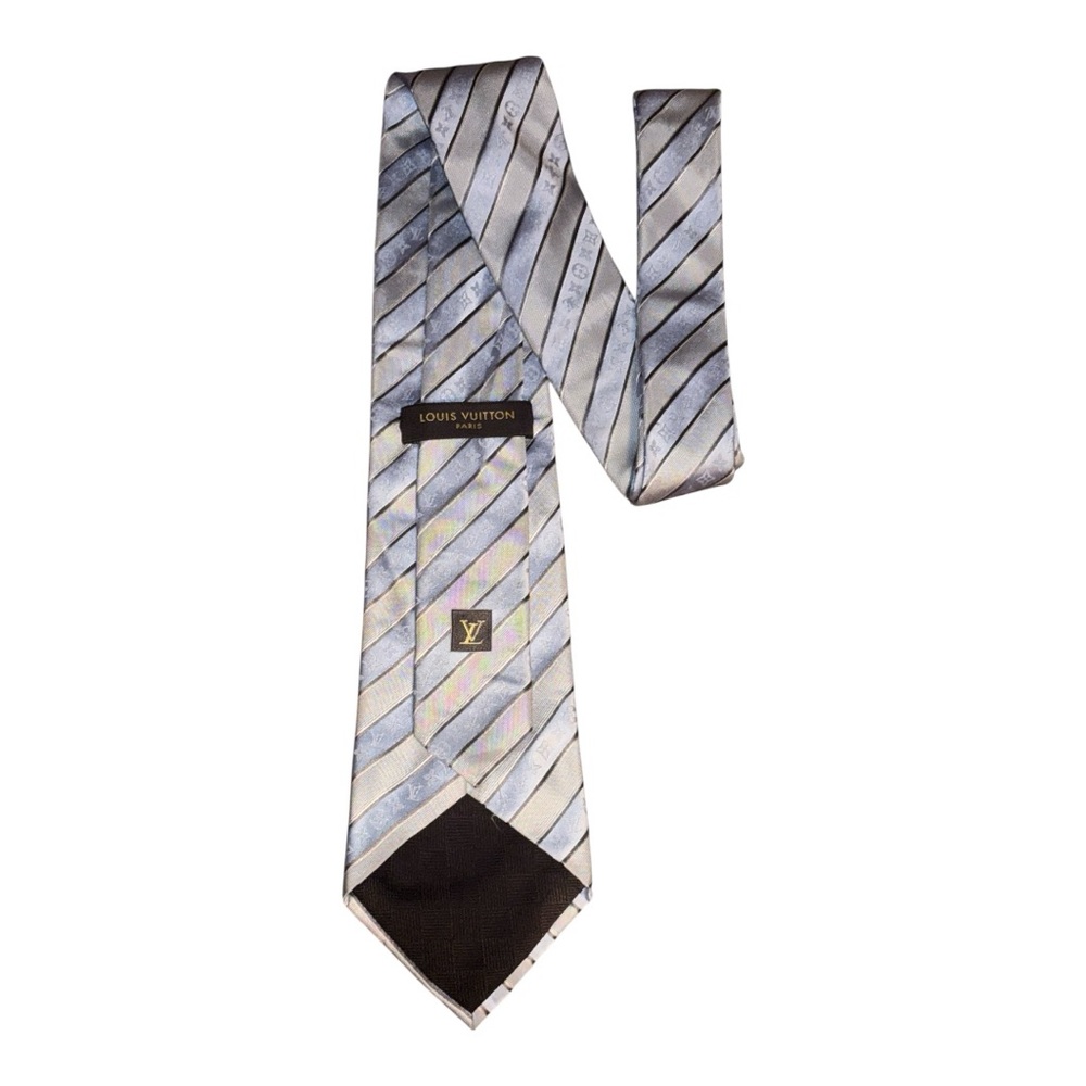 Louis Vuitton Men's Tie in Silver and Blue Stripes